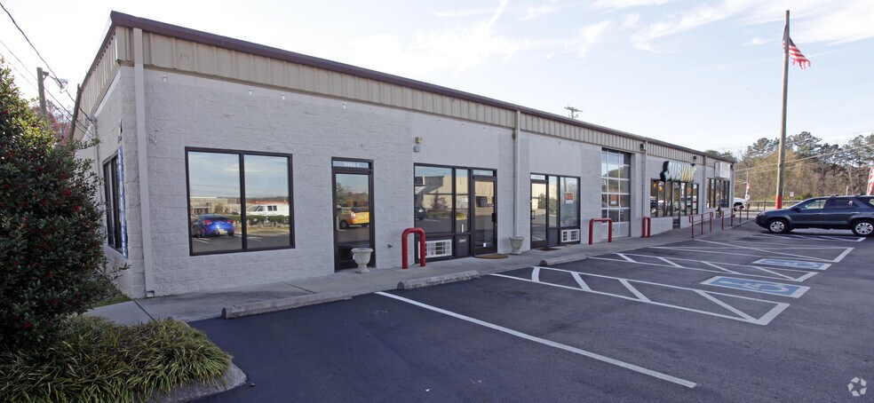 19668 Highway 11 E, Lenoir City, TN à louer - Photo du bâtiment - Image 2 de 9