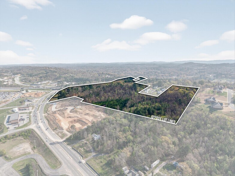 4328 Cloud Springs Rd, Ringgold, GA à vendre - Photo du bâtiment - Image 3 de 24