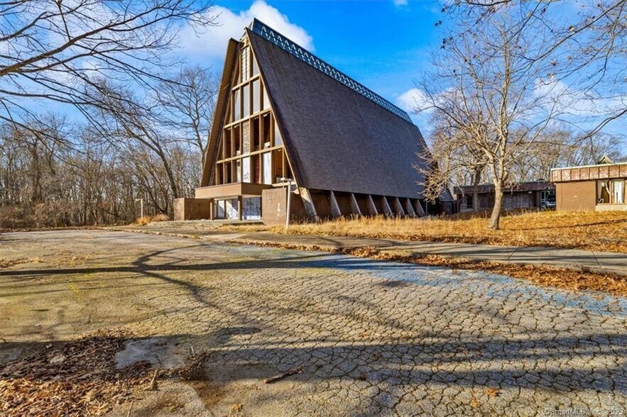 231 Gungywamp Rd, Groton, CT à vendre - Photo du bâtiment - Image 1 de 12