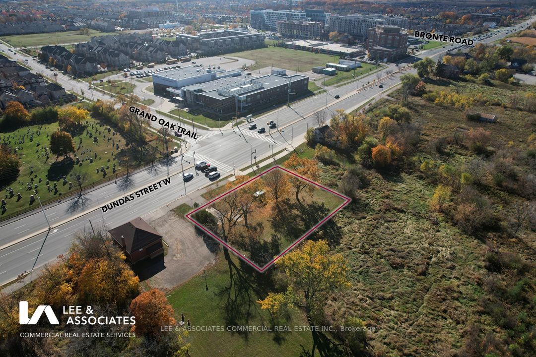 2439 Dundas St W, Oakville, ON for sale Aerial- Image 1 of 1