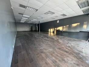 20680 Westheimer Pky, Katy, TX for lease Interior Photo- Image 2 of 7