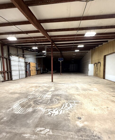 2911 Douglas Dr, Bossier City, LA à vendre - Photo du bâtiment - Image 3 de 15