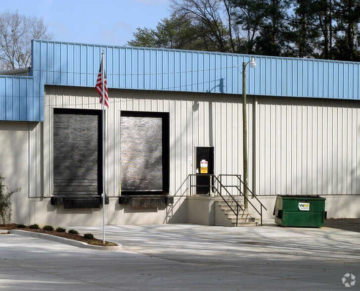 519 Honeysuckle Rd, Spartanburg, SC à vendre - Photo du bâtiment - Image 3 de 16