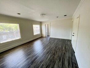 2506-2510 S MacDill Ave, Tampa, FL à louer Photo intérieure- Image 2 de 4