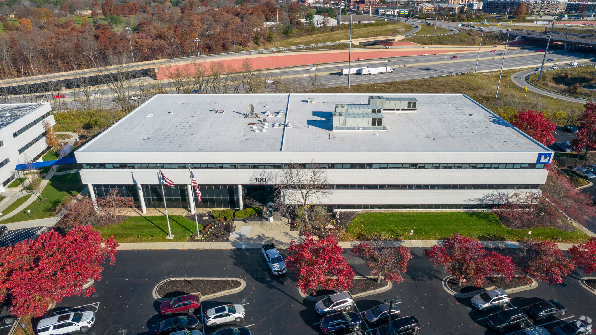 100 W Old Wilson Bridge Rd, Worthington, OH for lease Building Photo- Image 1 of 11