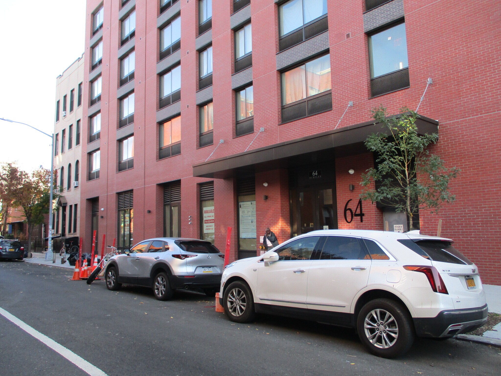 64 Scholes St, Brooklyn, NY for lease Building Photo- Image 1 of 3