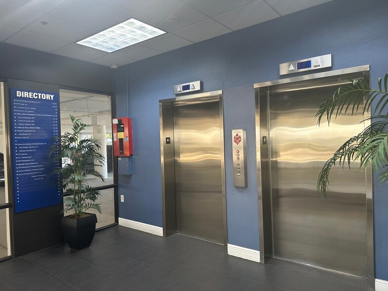 1890 State Road 436, Winter Park, FL for lease - Lobby - Image 2 of 15