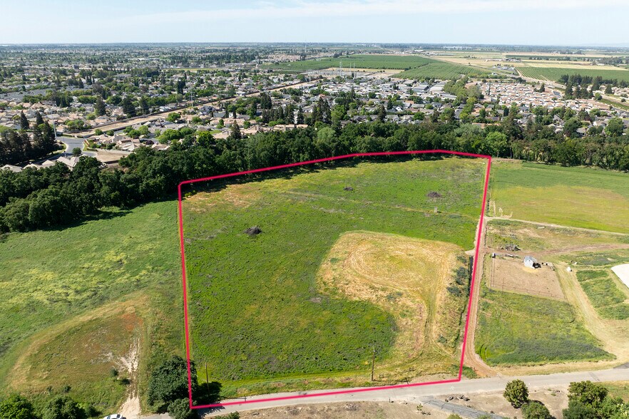 4519 Gomes Rd, Modesto, CA à vendre - Photo du bâtiment - Image 3 de 20