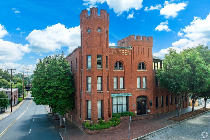 310 E Third St, Winston-Salem, NC for sale - Building Photo - Image 1 of 47