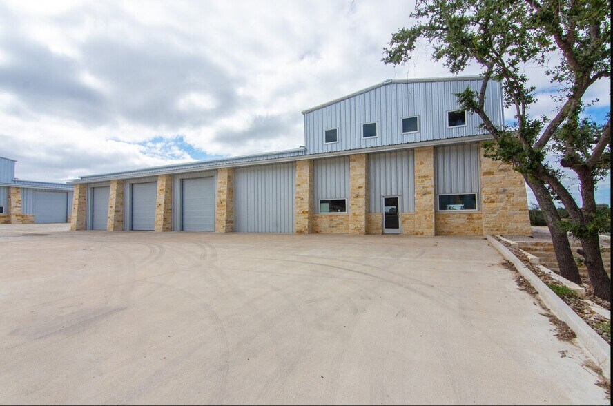 4955 Bell Springs Rd, Dripping Springs, TX à vendre - Photo principale - Image 1 de 1