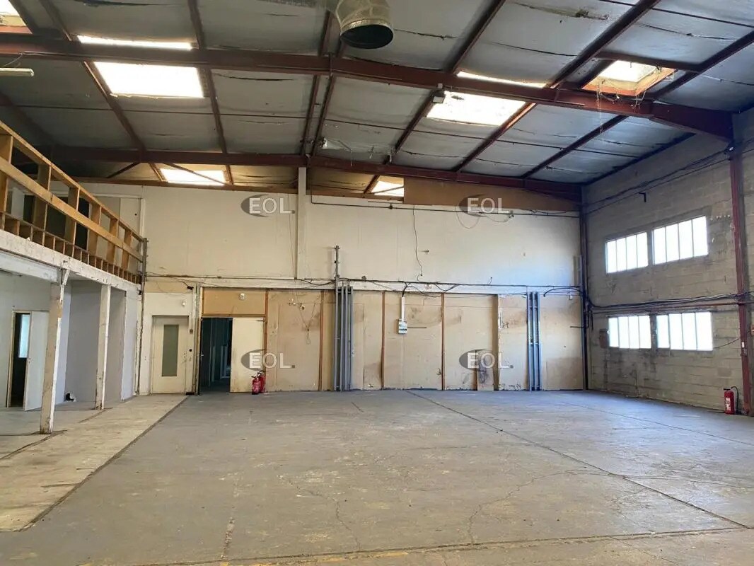 Industrial in Lagny-sur-Marne for lease Interior Photo- Image 1 of 9