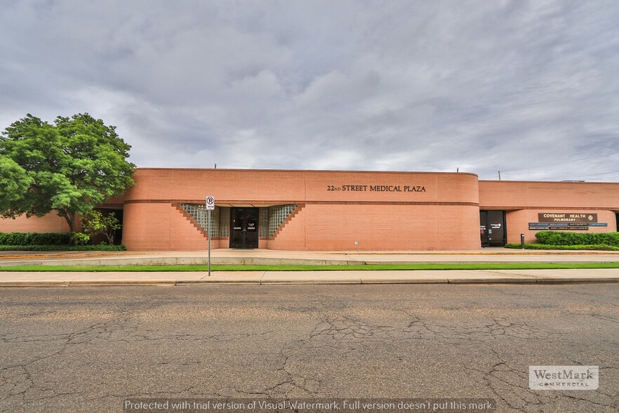 3621 22nd St, Lubbock, TX for lease - Building Photo - Image 1 of 21