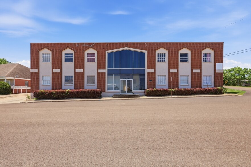 4795 Mcwillie Dr, Jackson, MS for sale - Building Photo - Image 2 of 33