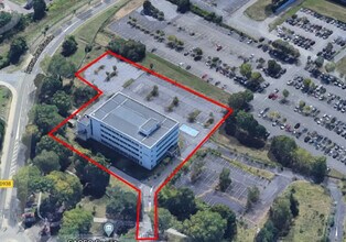 Buc, YVE - Aerial  map view - Image1