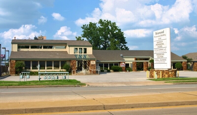 8141 E 31st St, Tulsa, OK à louer - Photo principale - Image 1 de 17