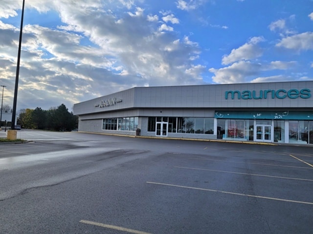 1819-1921 N Central Ave, Marshfield, WI for lease - Building Photo - Image 2 of 5