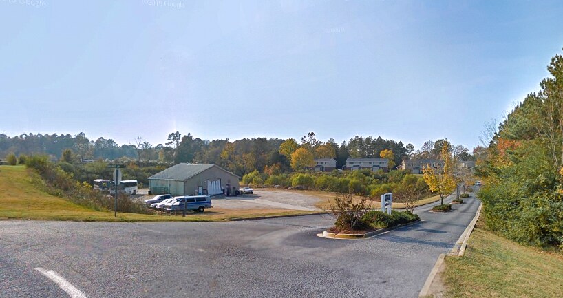 217 Knollwood Apartments dr, Lancaster, SC for sale - Building Photo - Image 2 of 5