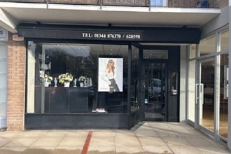 53-79 Chobham Rd, Sunninghill à louer Photo du bâtiment- Image 1 de 6