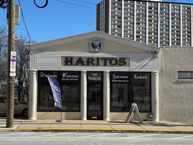 More details for 266 Palisade Ave, Cliffside Park, NJ - Retail for Sale