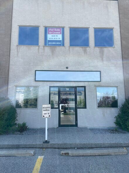 12110 40th St SE, Calgary, AB for sale - Building Photo - Image 2 of 21