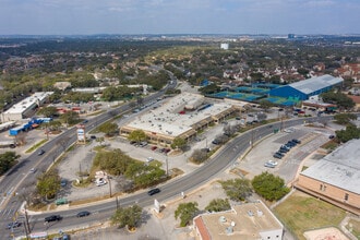 2235 Thousand Oaks Dr, San Antonio, TX - Aérien Vue de la carte