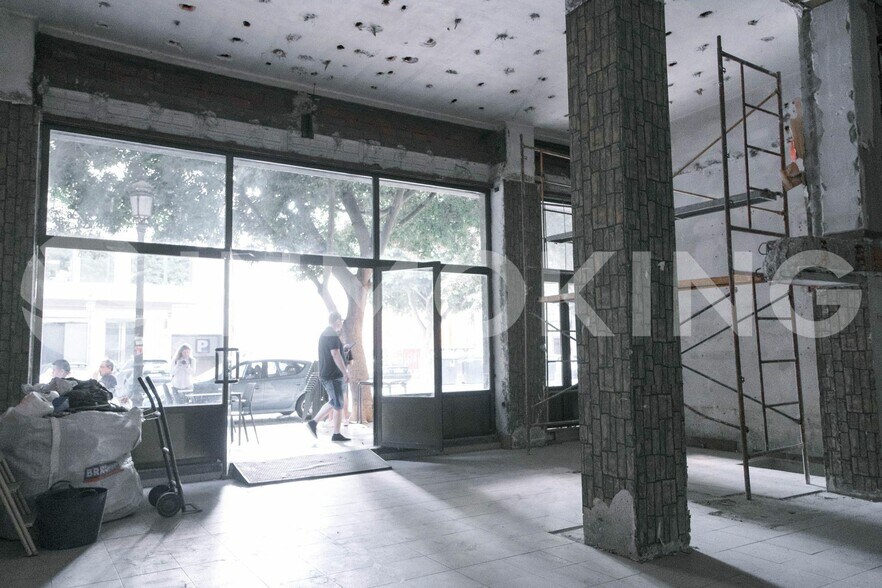 Retail in València, Valencia for lease - Interior Photo - Image 2 of 3