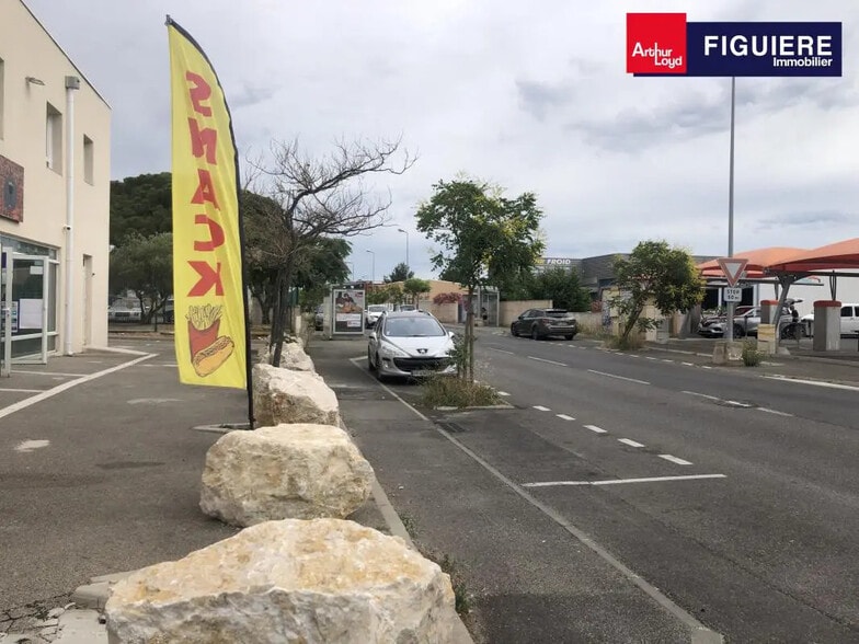 1 Avenue Clément Ader, Istres for lease - Primary Photo - Image 3 of 4