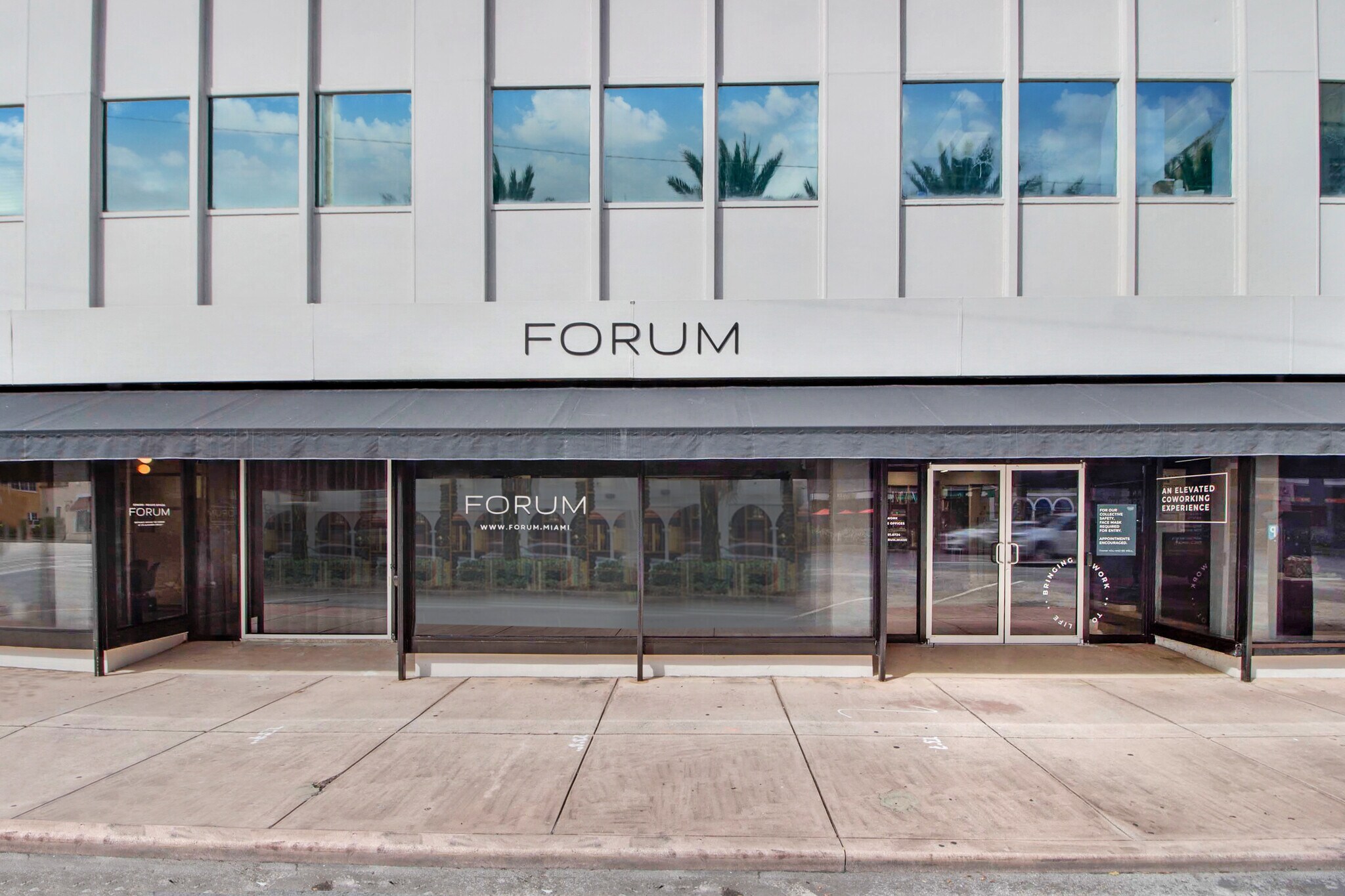 275-299 Alhambra Cir, Coral Gables, FL for lease Building Photo- Image 1 of 15