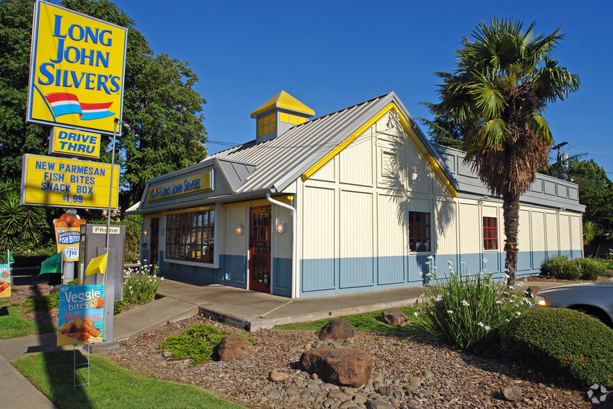 14 W Lodi Ave, Lodi, CA for sale - Primary Photo - Image 1 of 1