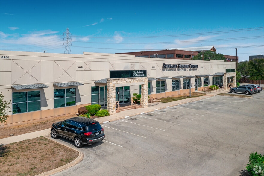 5255 Prue Rd, San Antonio, TX for lease - Primary Photo - Image 1 of 5