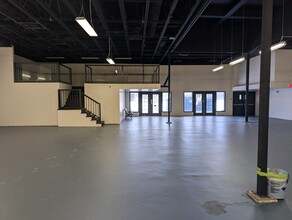 4311 49 Ave, Red Deer, AB for lease Interior Photo- Image 1 of 1