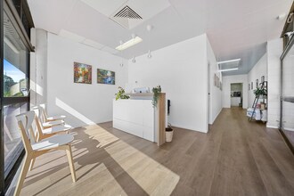 1 Belmore Dr, Rochedale South for lease Interior Photo- Image 2 of 7