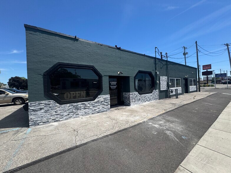 5038-5044 Lewis Ave, Toledo, OH à vendre - Photo du bâtiment - Image 2 de 16