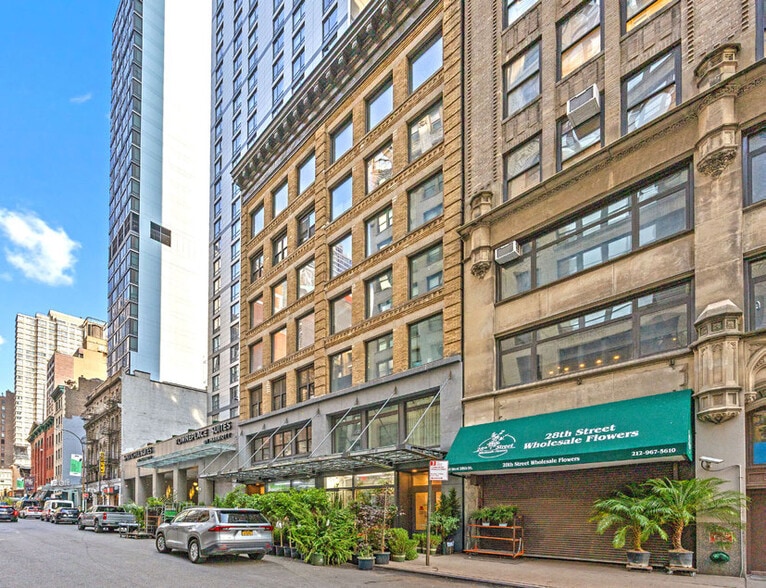 146-148 W 28th St, New York, NY for sale - Building Photo - Image 2 of 11