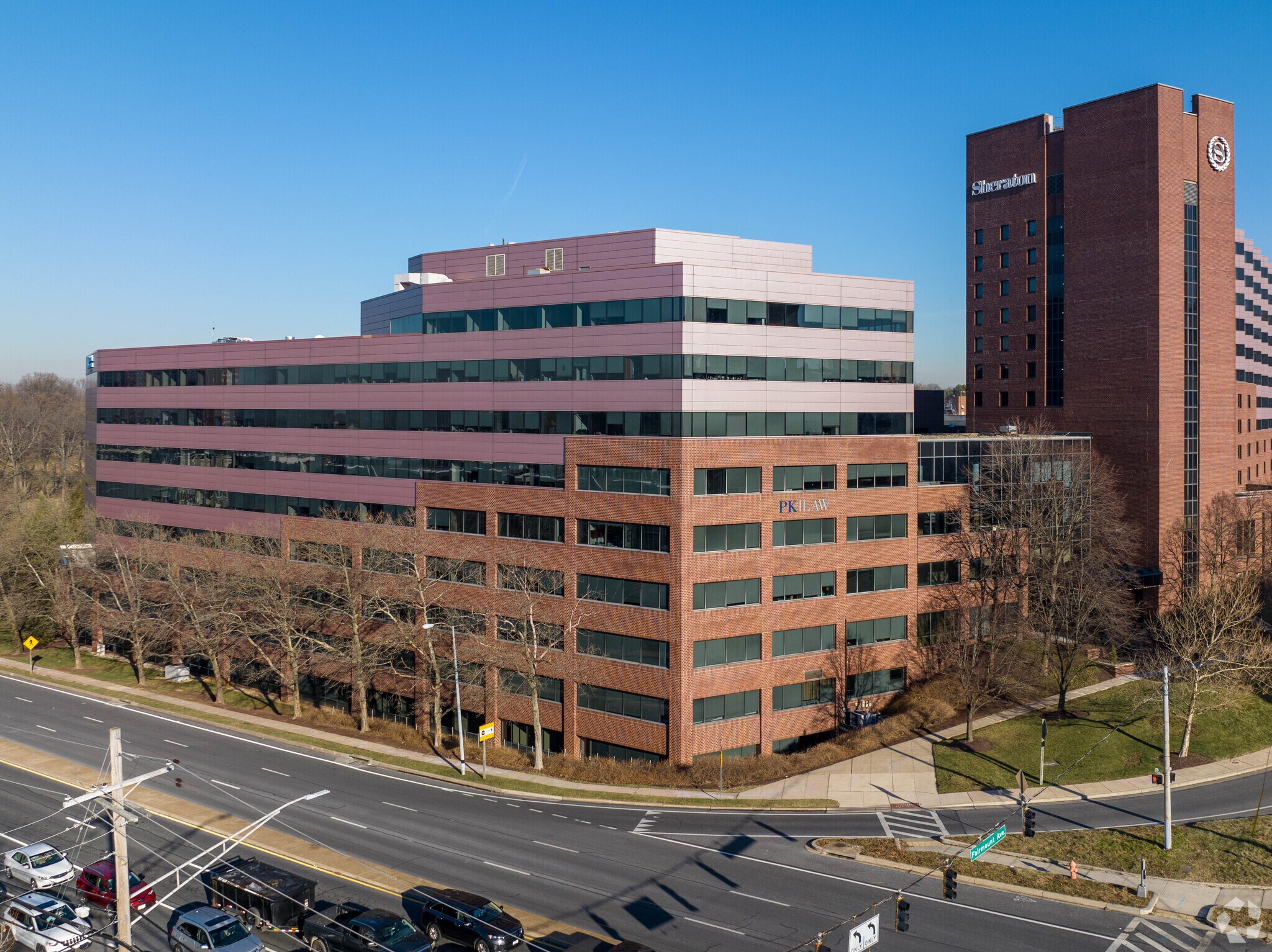 901 Dulaney Valley Rd, Towson, MD à louer Photo du bâtiment- Image 1 de 10