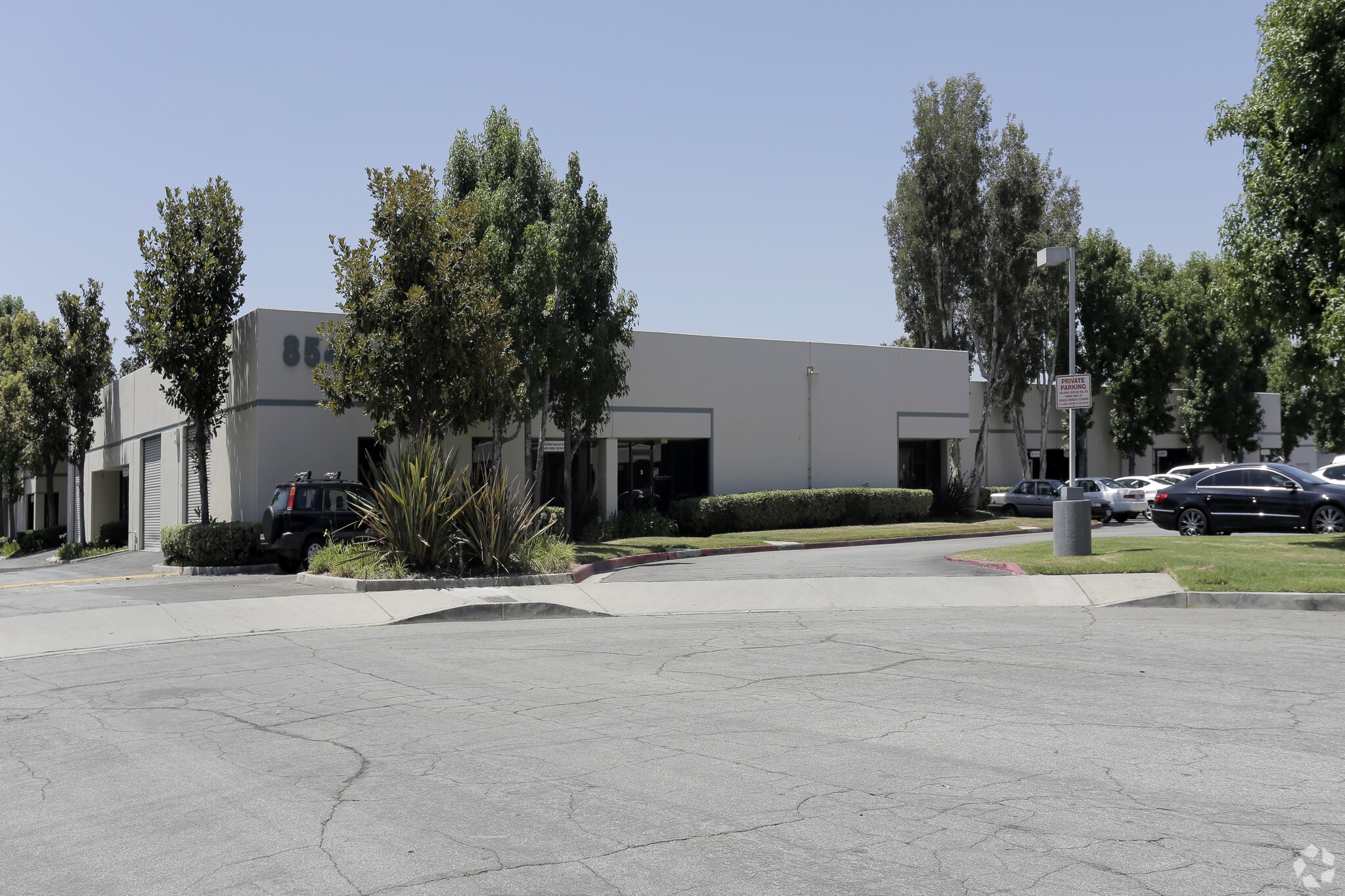8541 Wellsford Rd, Santa Fe Springs, CA for lease Primary Photo- Image 1 of 4