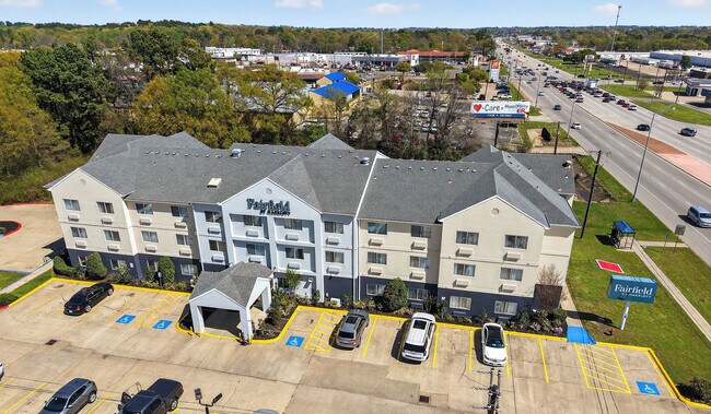 Plus de détails pour 1945 W Southwest Loop 323, Tyler, TX - Services hôteliers à vendre
