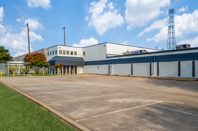 Plus de détails pour 2947 Executive Blvd, Mesquite, TX - Industriel à vendre