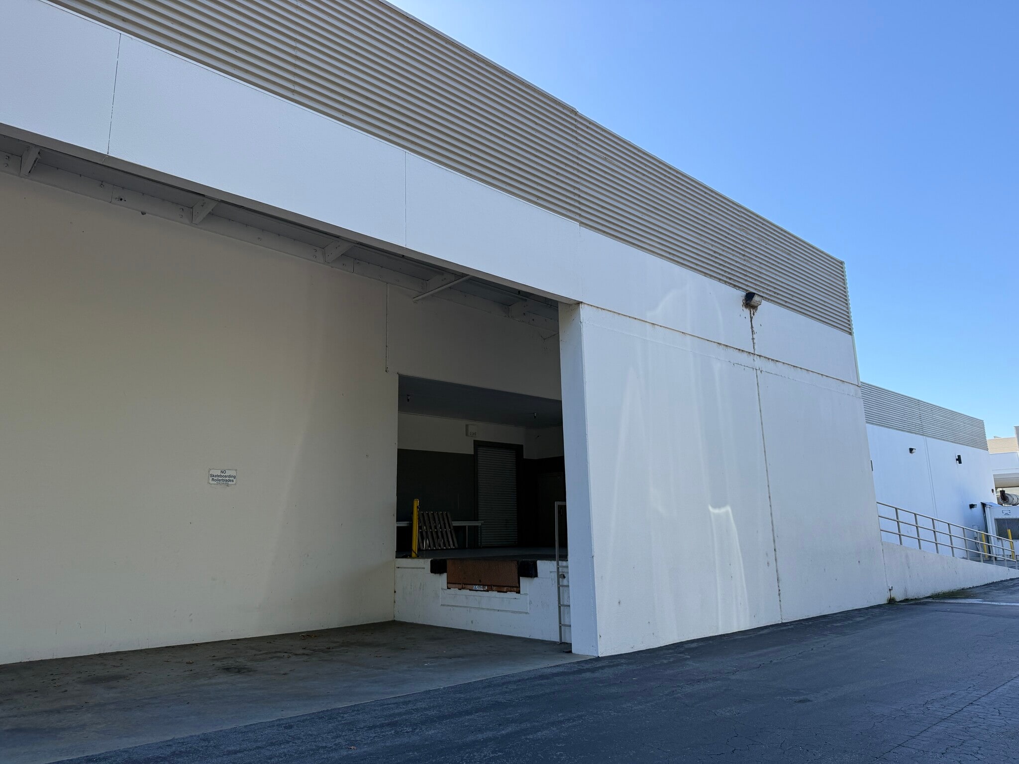 225-265 Westridge Dr, Watsonville, CA for lease Building Photo- Image 1 of 3