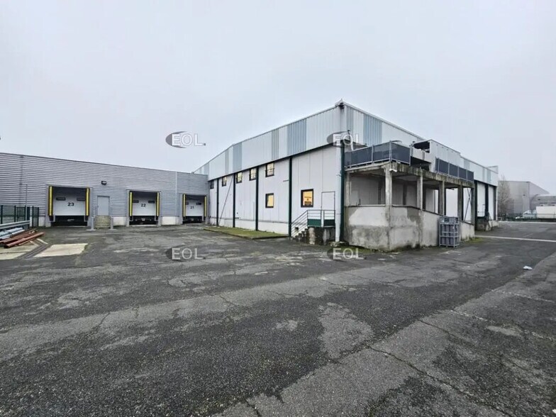 Industrial in Thiais for lease - Building Photo - Image 2 of 9