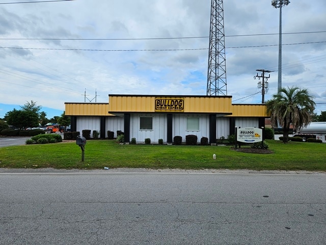4991 Banco Rd, North Charleston, SC for lease - Building Photo - Image 2 of 5