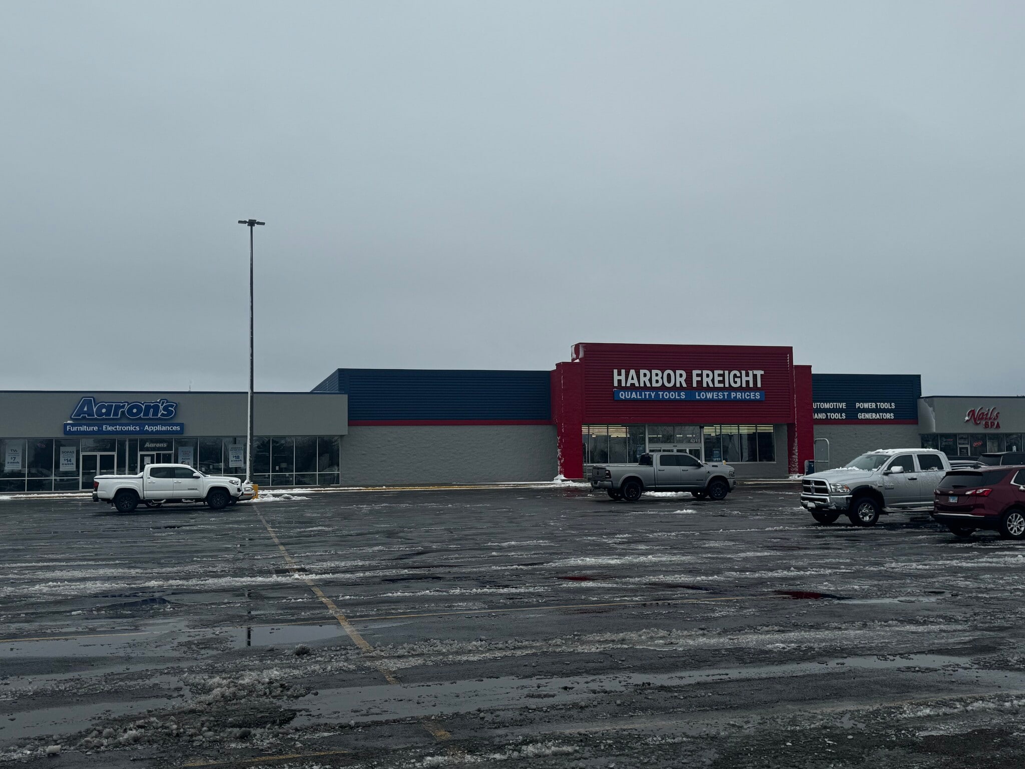 4311 E Lincolnway, Sterling, IL for lease Building Photo- Image 1 of 9