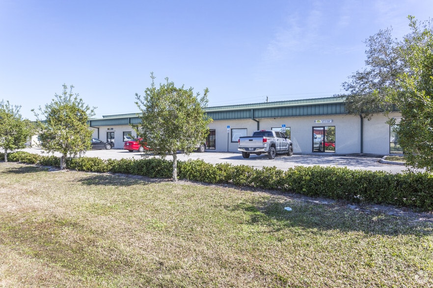 8221-8239 Blaikie Ct, Sarasota, FL for sale - Building Photo - Image 2 of 47