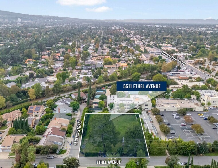 5511 Ethel Ave, Sherman Oaks, CA à vendre - Photo du bâtiment - Image 3 de 4