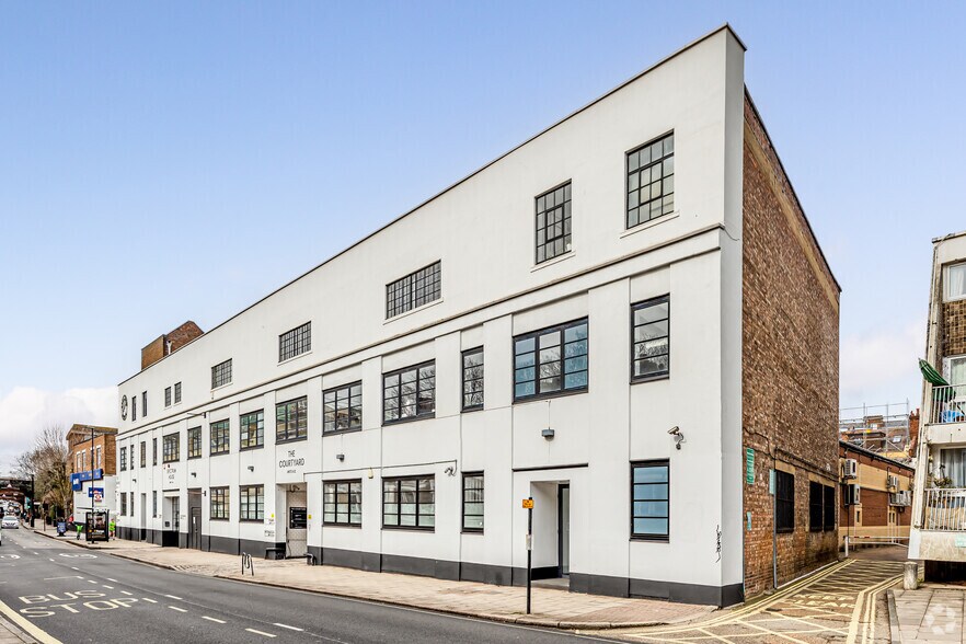 32-40 Gordon House Rd, Londres à louer - Photo du bâtiment - Image 3 de 18