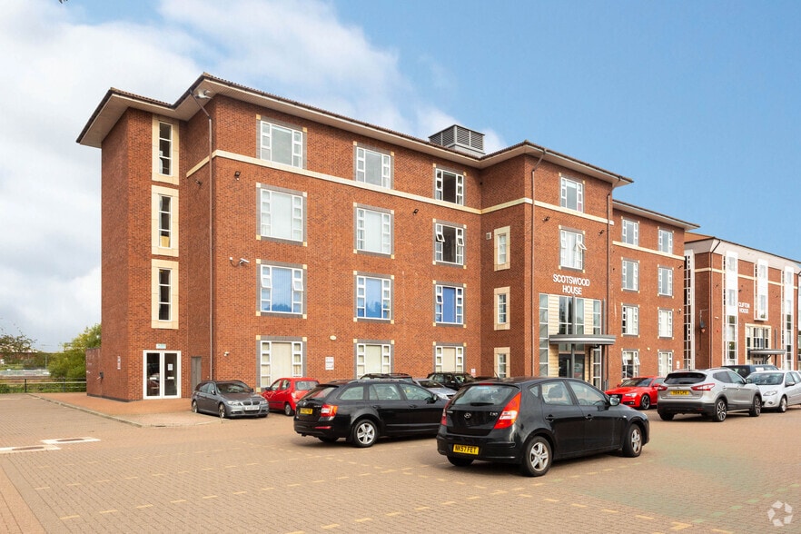 Thornaby Pl, Thornaby for lease - Building Photo - Image 3 of 3