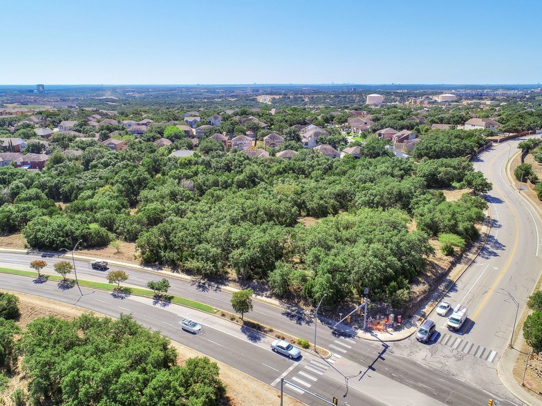 1118 Evans Rd, San Antonio, TX for sale - Primary Photo - Image 1 of 1