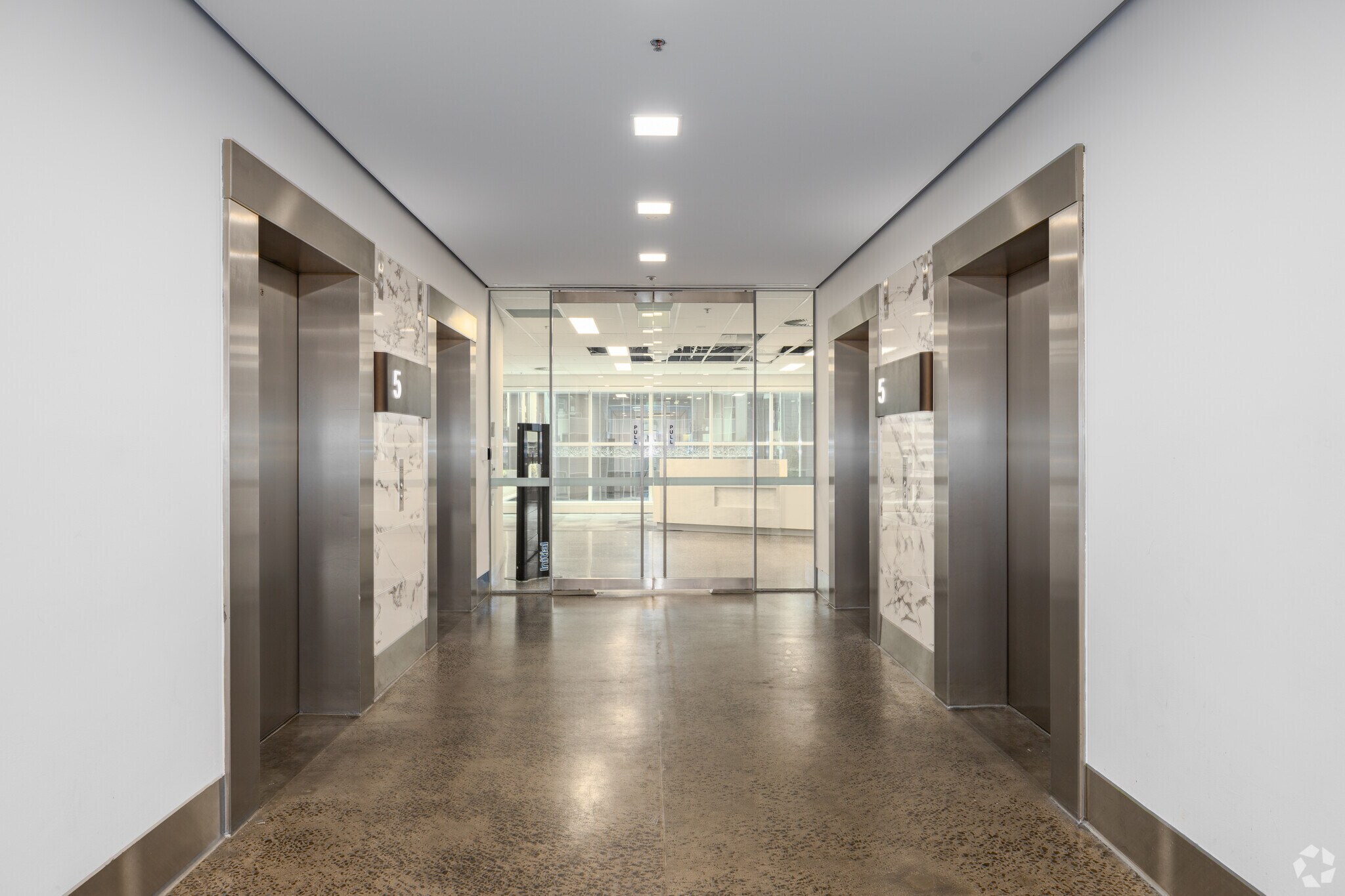 650 Chapel St, SOUTH YARRA for lease Interior Photo- Image 1 of 15