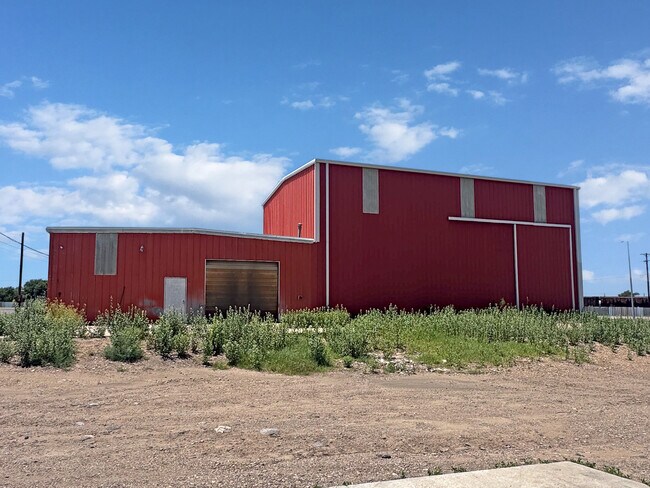 Plus de détails pour 1215 S Florida St, Borger, TX - Industriel à louer
