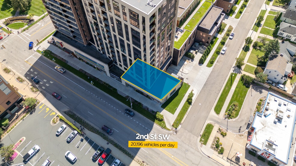 217 14th Ave SW, Rochester, MN for lease - Building Photo - Image 2 of 23